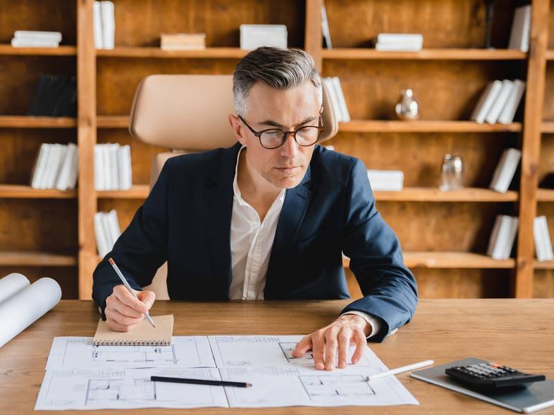 Qui contacter pour une expertise indépendante de fissures dans une maison ?